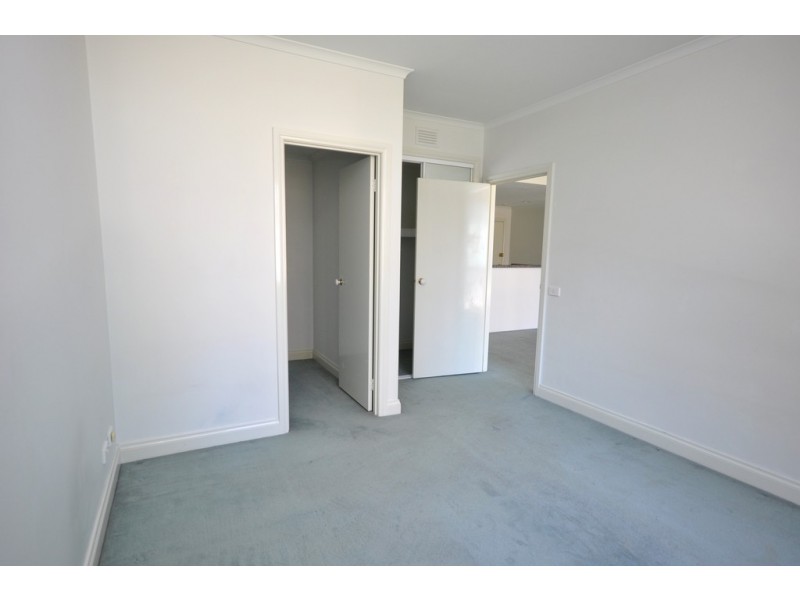 REF 23257/283 Spring Street, Melbourne VIC 3000