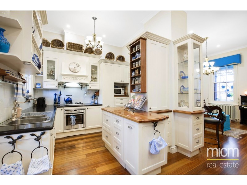 67 Wiltshire Drive, Kew VIC 3101