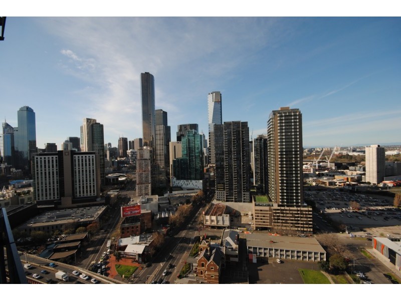 REF 23267/241 City Road, Southbank VIC 3006