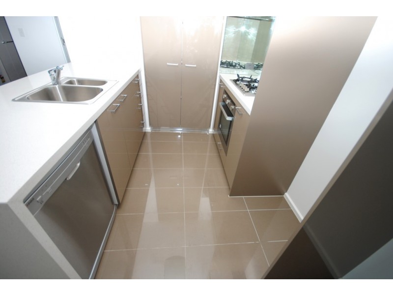 REF 23267/241 City Road, Southbank VIC 3006