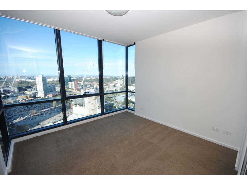 REF 23267/241 City Road, Southbank VIC 3006