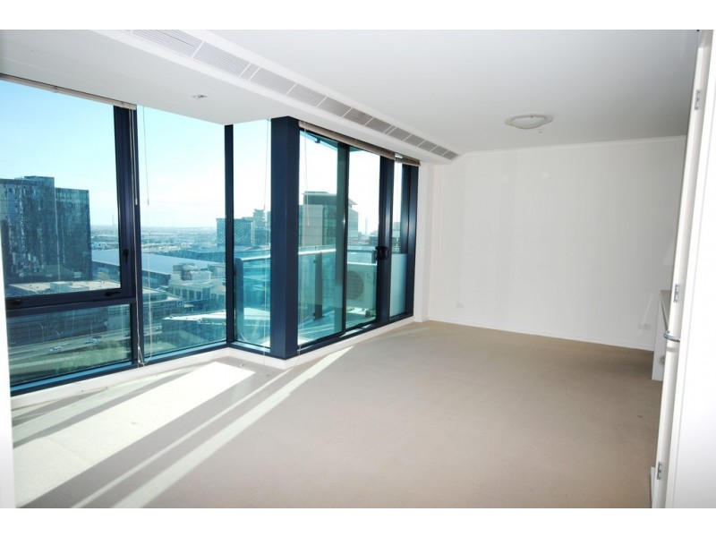 REF 23268/180 City Road, Southbank VIC 3006