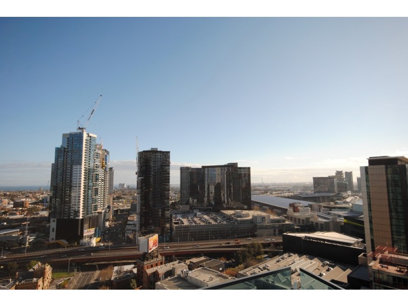 REF 23268/180 City Road, Southbank VIC 3006