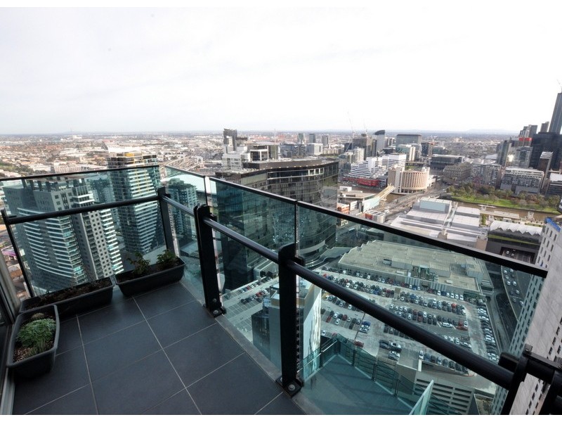 REF 23274/241 City Road, Southbank VIC 3006