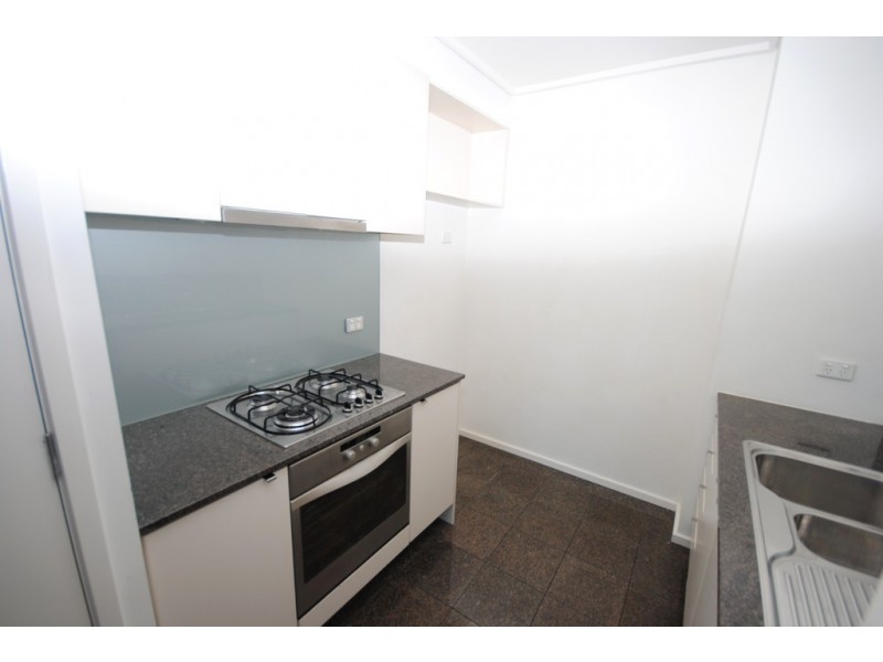 REF 23276/183 City Road, Southbank VIC 3006