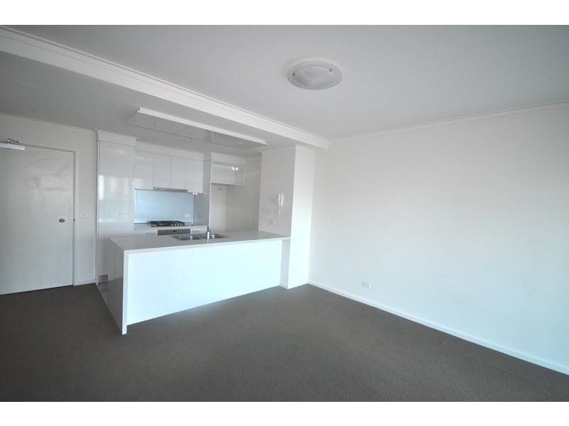 REF 23277/180 City Road, Southbank VIC 3006