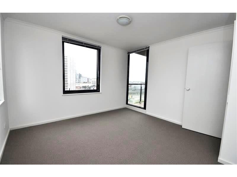 REF 23280/38 Kavanagh Street, Southbank VIC 3006