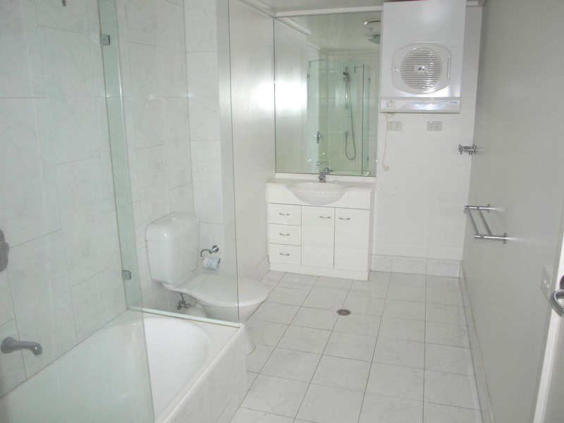 REF 23282/668 Bourke Street, Melbourne VIC 3000