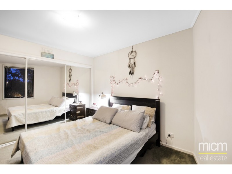 22/99 Whiteman Street, Southbank VIC 3006