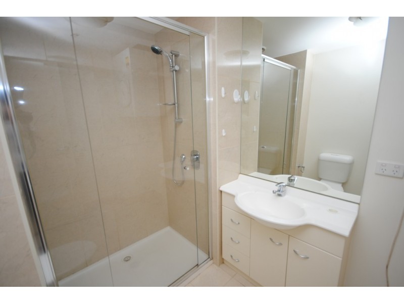 REF 23294/22 Kavanagh Street, Southbank VIC 3006