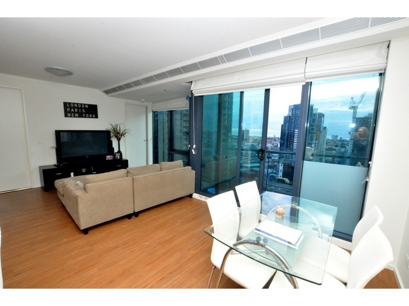 REF 23296/180 City Road, Southbank VIC 3006