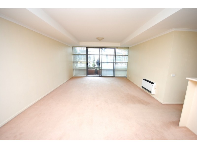 REF 33087/88 Park Street, South Melbourne VIC 3205