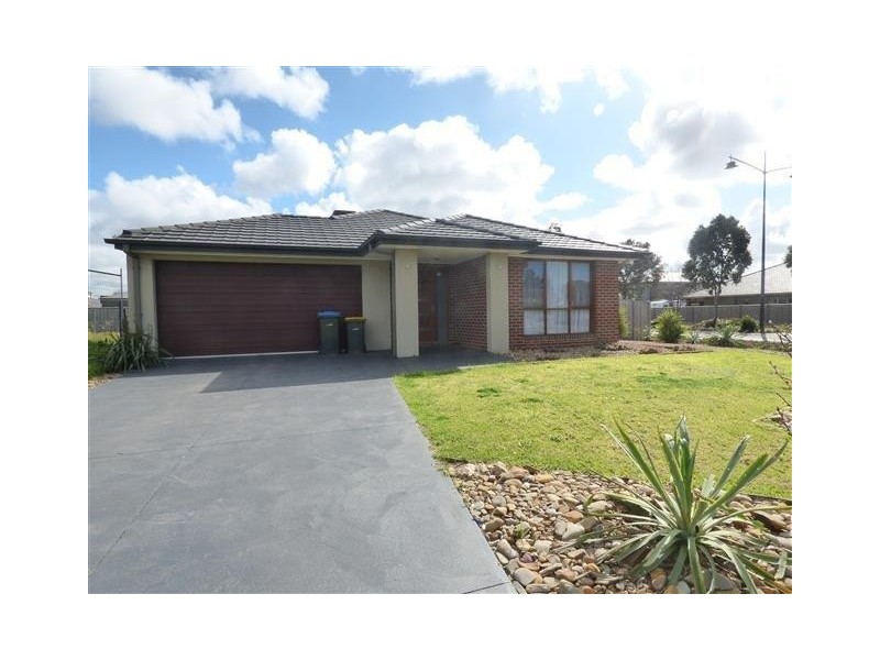 50 Alamanda Boulevard, Point Cook VIC 3030