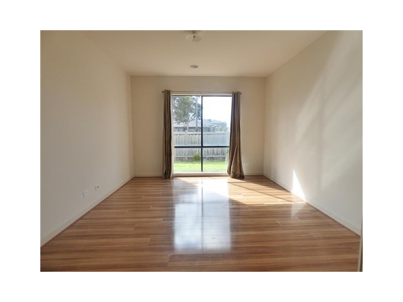 50 Alamanda Boulevard, Point Cook VIC 3030