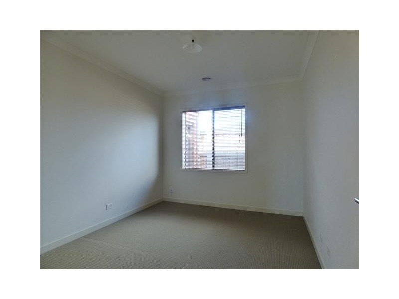 50 Alamanda Boulevard, Point Cook VIC 3030