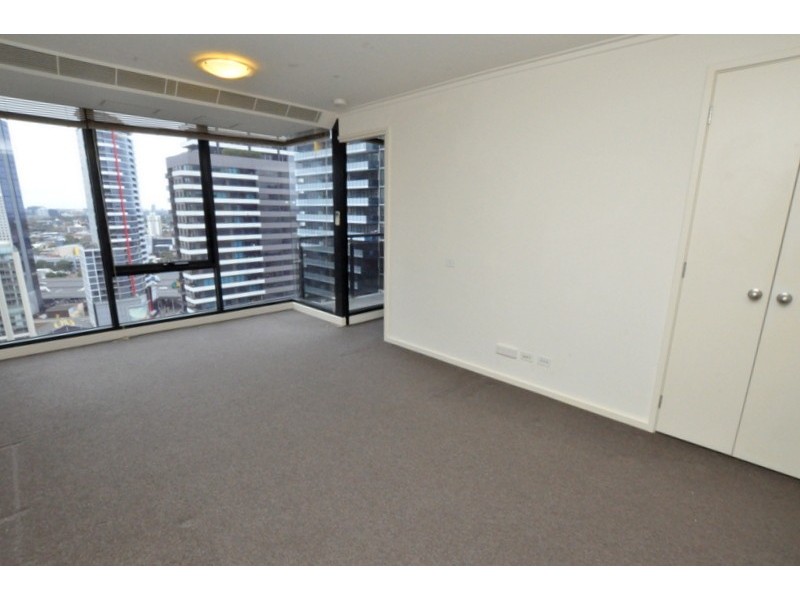 REF 23310/63 Whiteman Street, Southbank VIC 3006