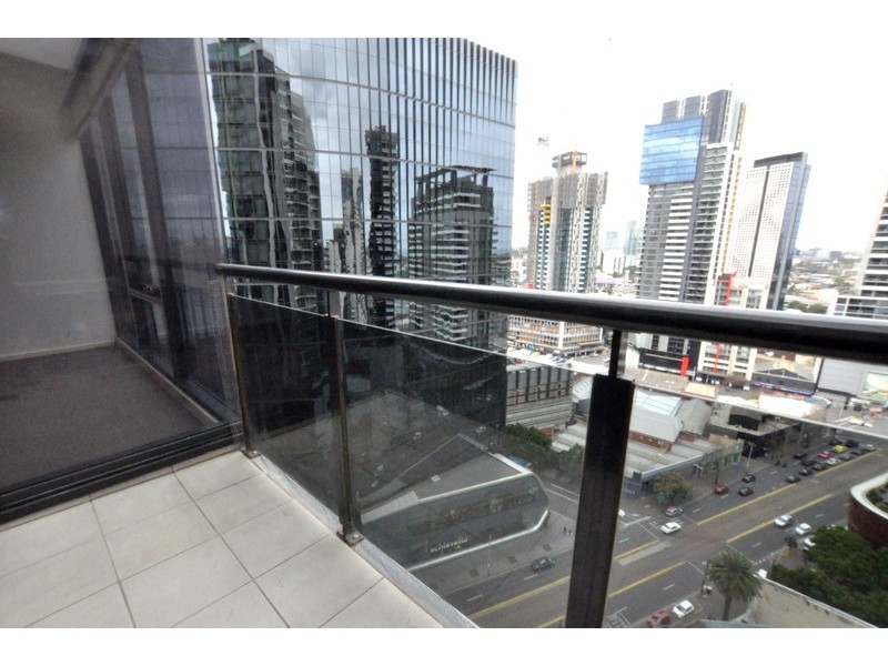 REF 23310/63 Whiteman Street, Southbank VIC 3006