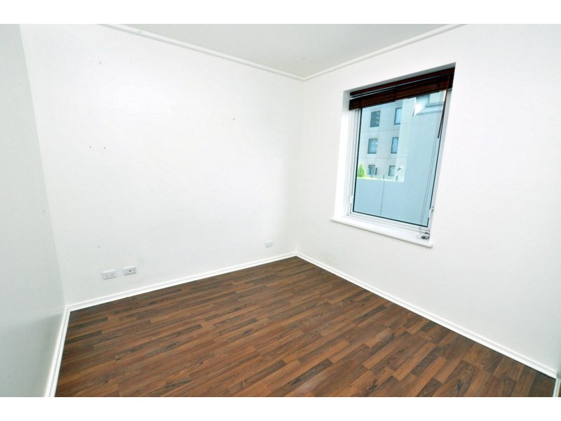 47/83 Whiteman Street, Southbank VIC 3006