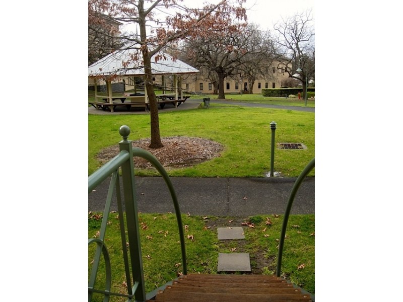 111 Wiltshire Drive, Kew VIC 3101