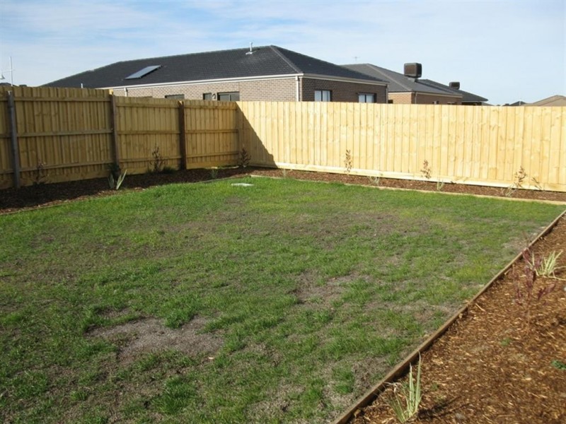 20 Grassland Drive, Point Cook VIC 3030