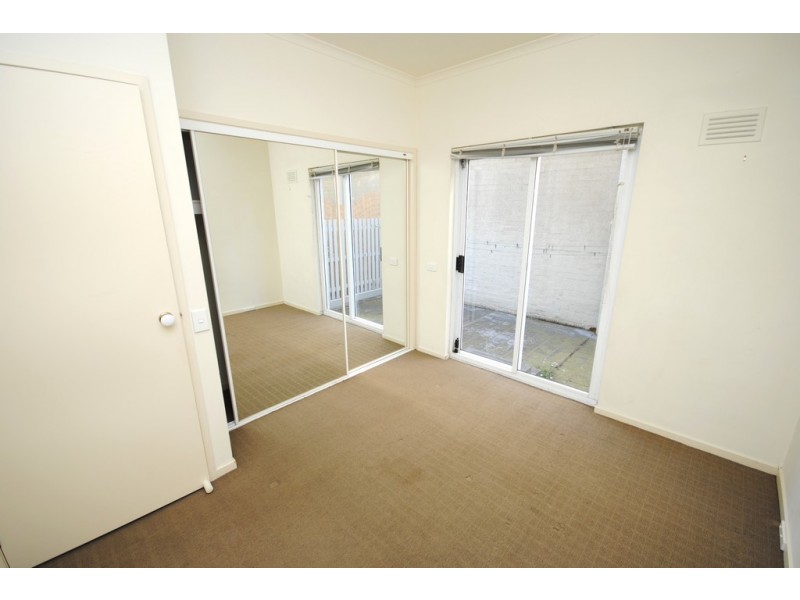 REF 23316/1066 Lygon Street, Carlton VIC 3053