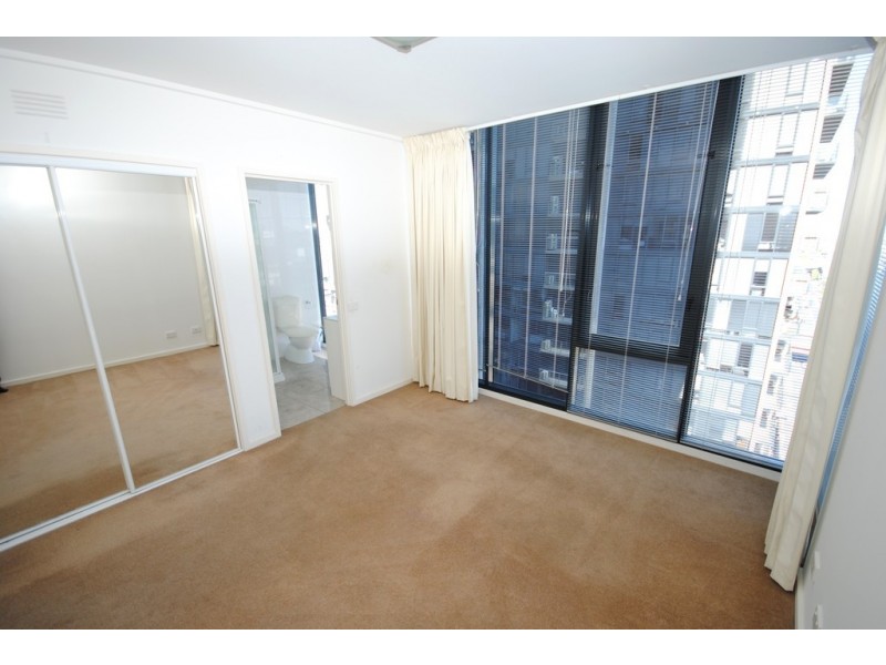 REF 23321/173 City Road, Southbank VIC 3006