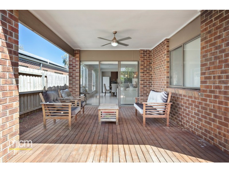 26 Grassbird Drive, Point Cook VIC 3030