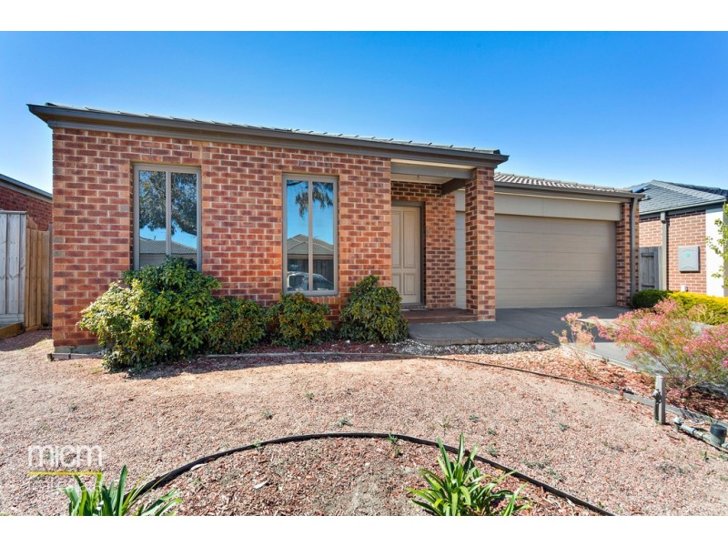 26 Grassbird Drive, Point Cook VIC 3030