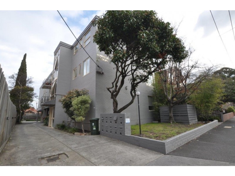 8/32 Wynnstay Road, Prahran VIC 3181