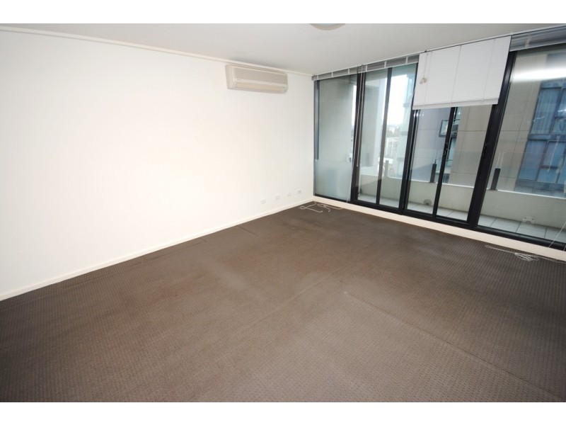 REF 23328/163 City Road, Southbank VIC 3006