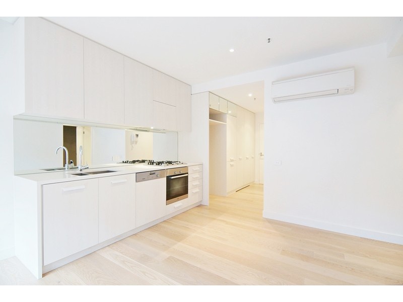 1004/38 Albert Road, South Melbourne VIC 3205