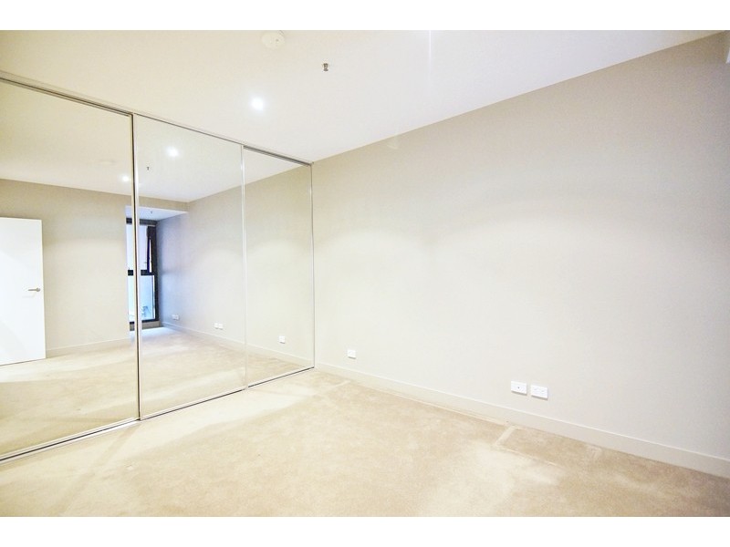 1004/38 Albert Road, South Melbourne VIC 3205