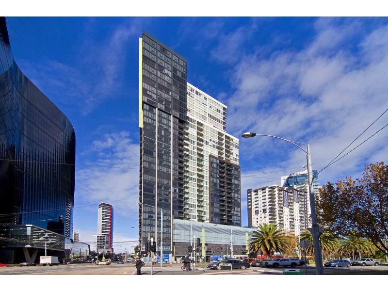 REF 23335/63 Whiteman Street, Southbank VIC 3006