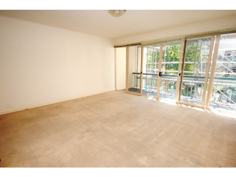 REF 23338/78 Wells Street, Southbank VIC 3006