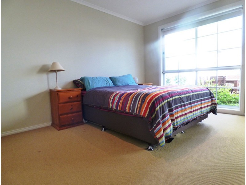 1/23-25 Finch Road, Werribee South VIC 3030