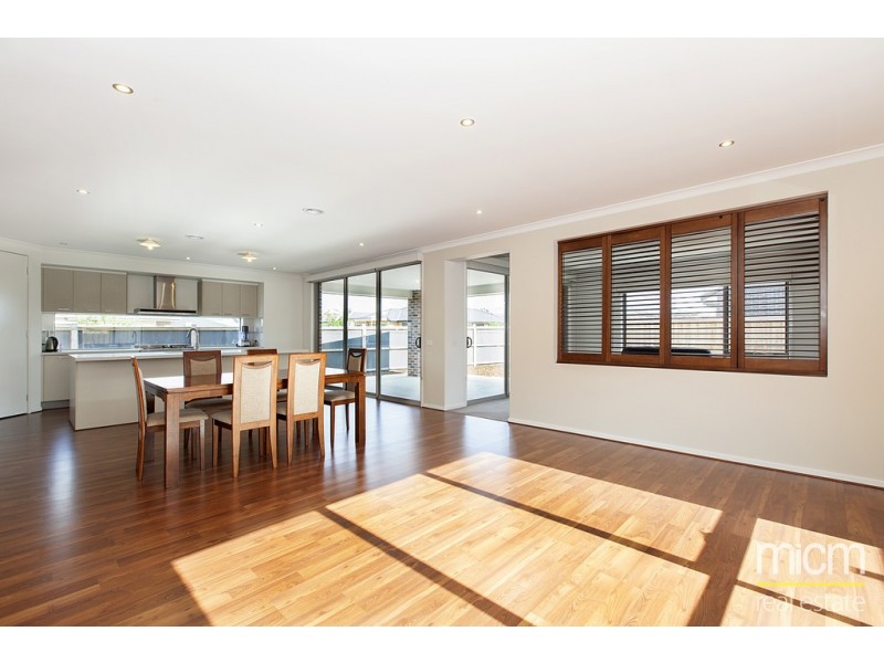 46 Martaban Crescent, Point Cook VIC 3030