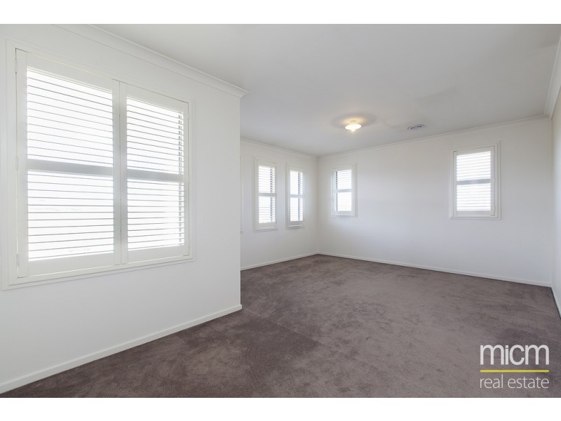 46 Martaban Crescent, Point Cook VIC 3030