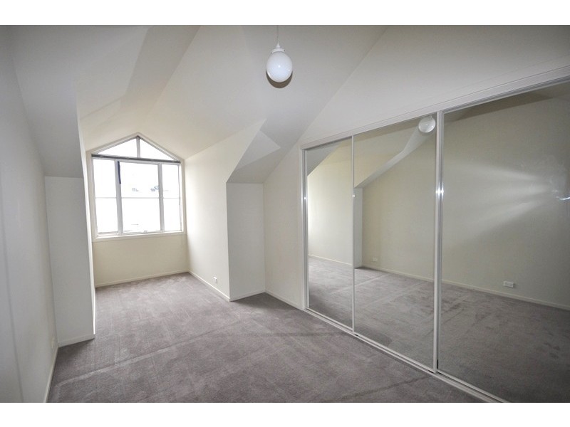 19 Louise Street, Clifton Hill VIC 3068