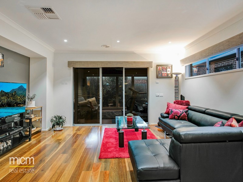 9 Nova Avenue, Truganina VIC 3029