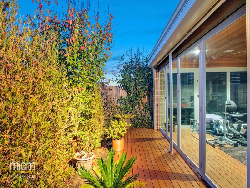 9 Nova Avenue, Truganina VIC 3029