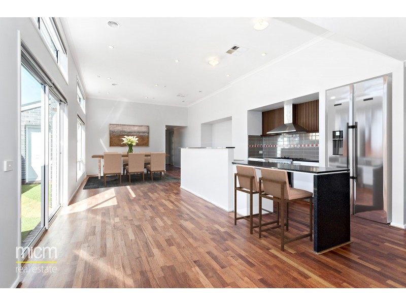 8 Rona Road, Point Cook VIC 3030