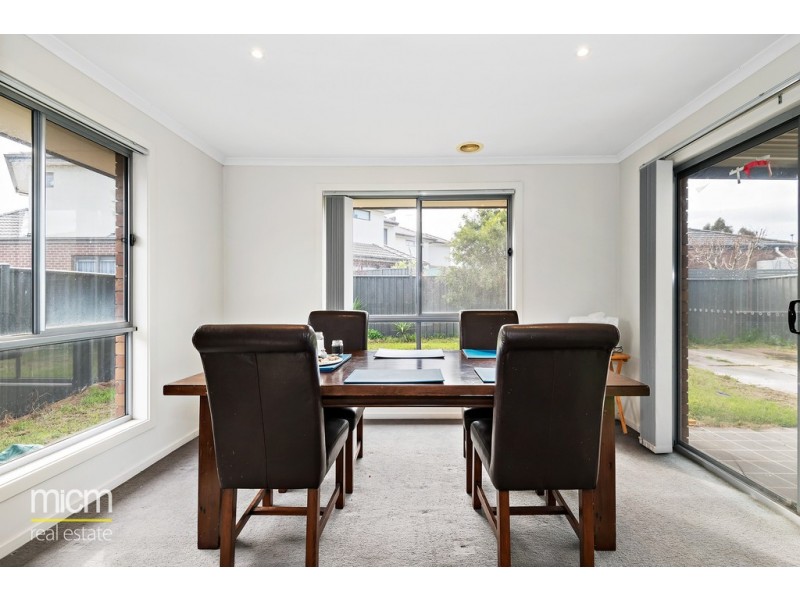 15 Foleys Road, Deer Park VIC 3023