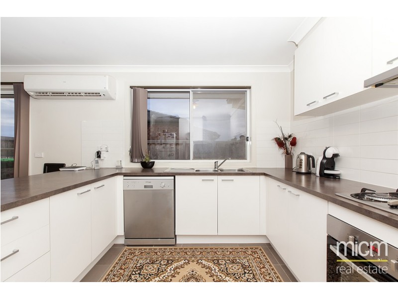 2 Megan Way, Tarneit VIC 3029