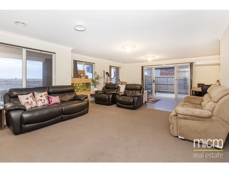 2 Megan Way, Tarneit VIC 3029