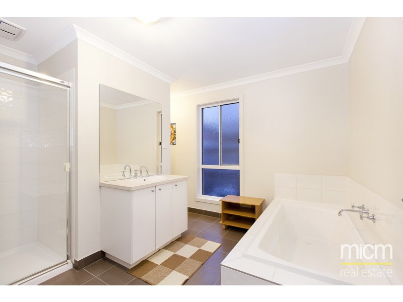 2 Megan Way, Tarneit VIC 3029