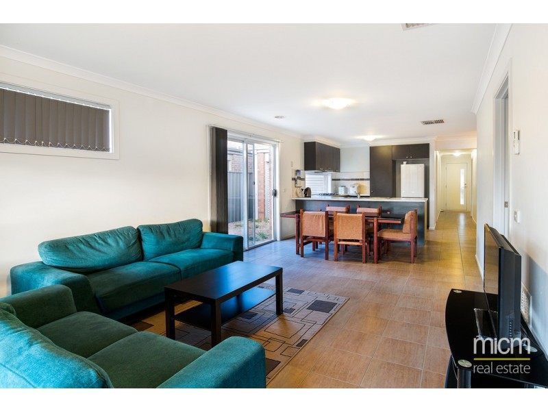 33 Hatfield Place, Deer Park VIC 3023