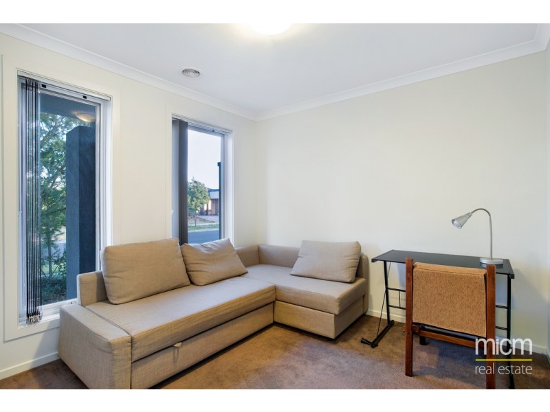 33 Hatfield Place, Deer Park VIC 3023