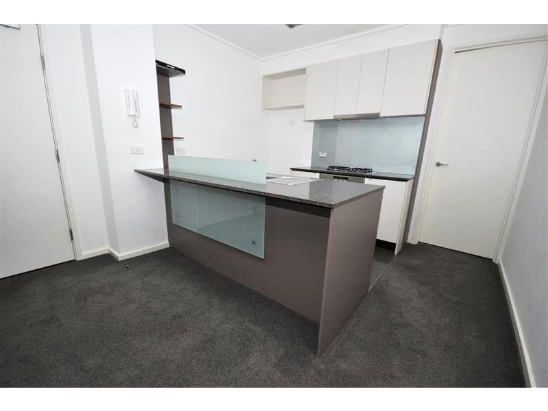 REF 23361/173 City Road, Southbank VIC 3006