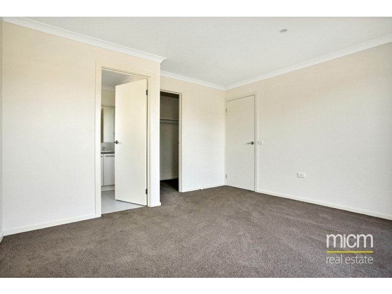 1 Ribbon Close, Point Cook VIC 3030