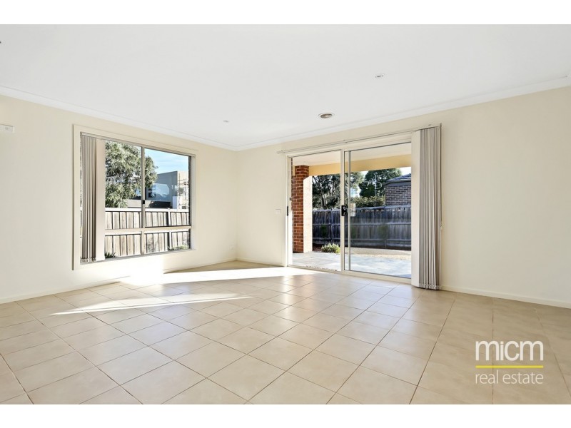 1 Ribbon Close, Point Cook VIC 3030